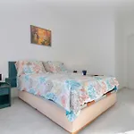Apartment Vanil Blanco